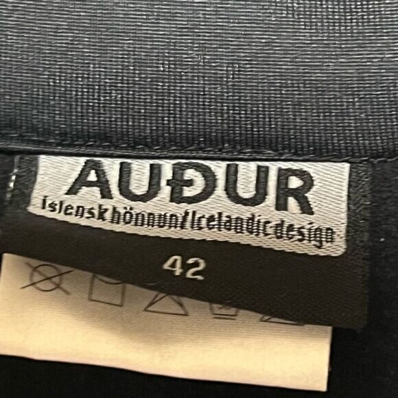 Rare True Icelandic Zip Sweater Only Sold in Iceland Sz 42 Sz M L - Picture 8 of 9